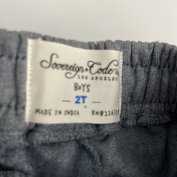 Sovereign - Picture 2 of 4